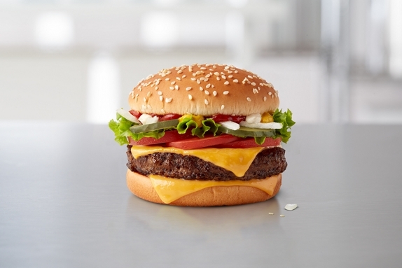 Fresh beef pub 2 col 1110x740 qp deluxe - McDonald's